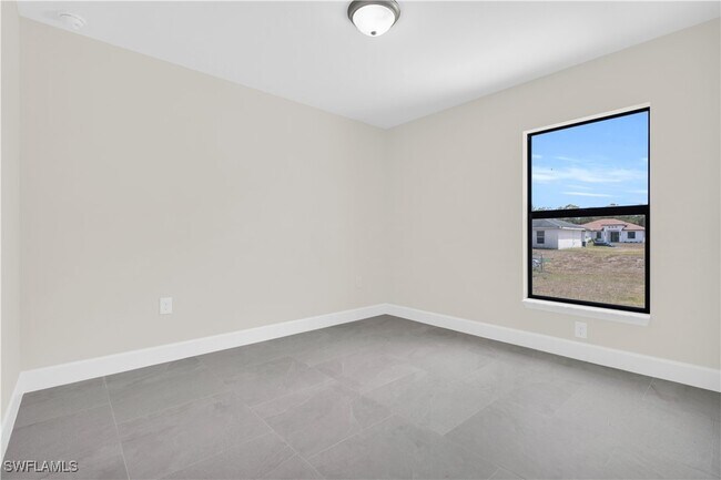 Building Photo - 3007 53rd St W