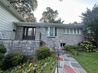 Building Photo - 41 Old Army Rd