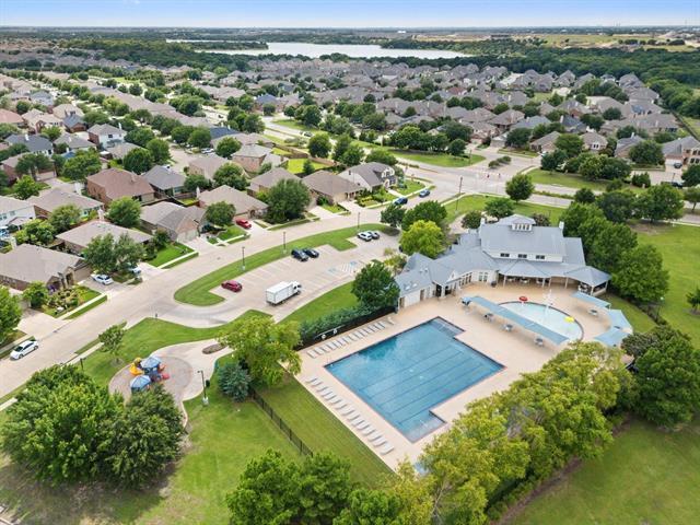 Building Photo - 920 Kinghaven Dr