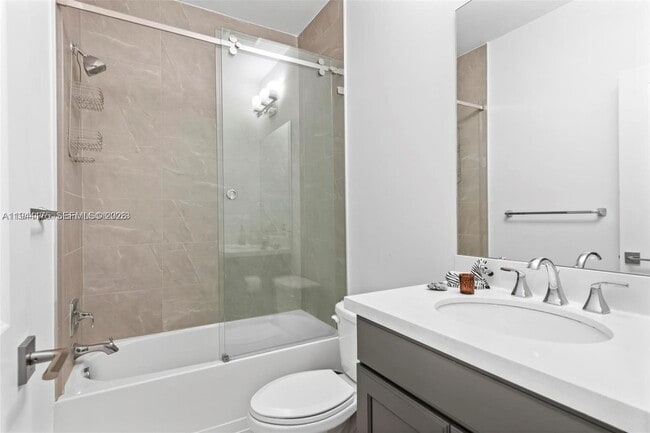 Building Photo - 4518 E Aqua Bella Ln