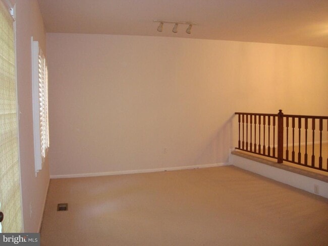 Building Photo - 7813 Heatherton Ln