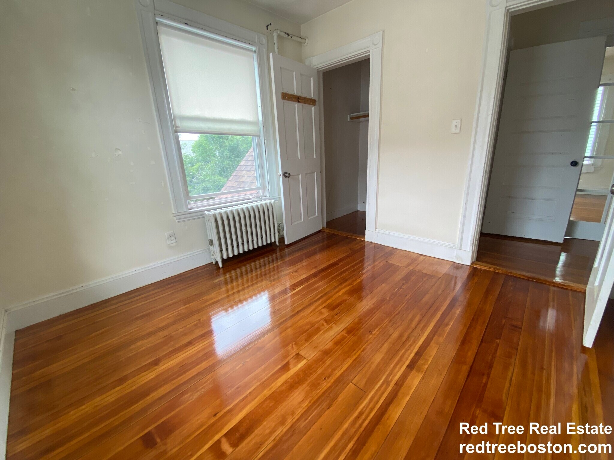 Building Photo - 72 Hobson St