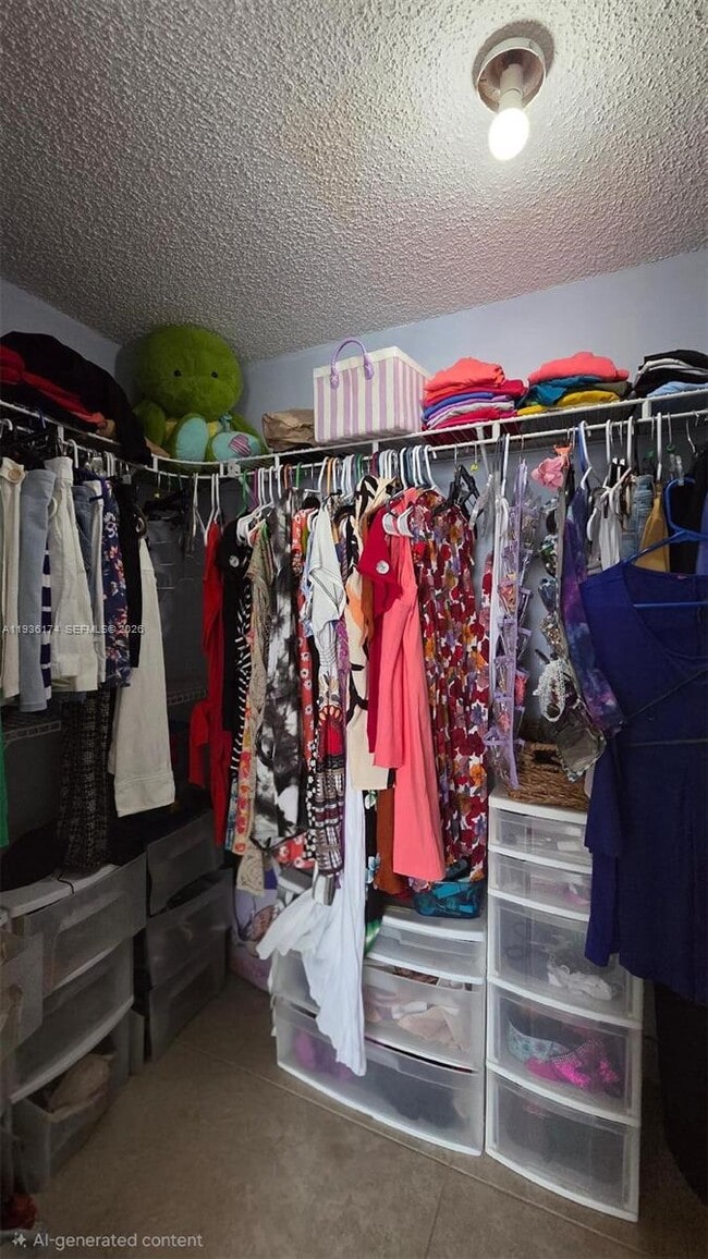 Building Photo - 3000 Sunrise Lakes Dr W