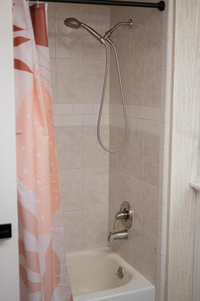 Building Photo - 1775 Harbor Rd