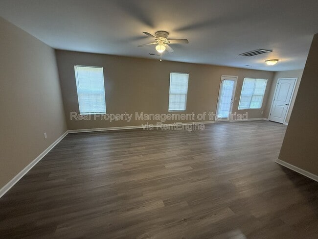 Building Photo - 2003 Chapel Park Ln