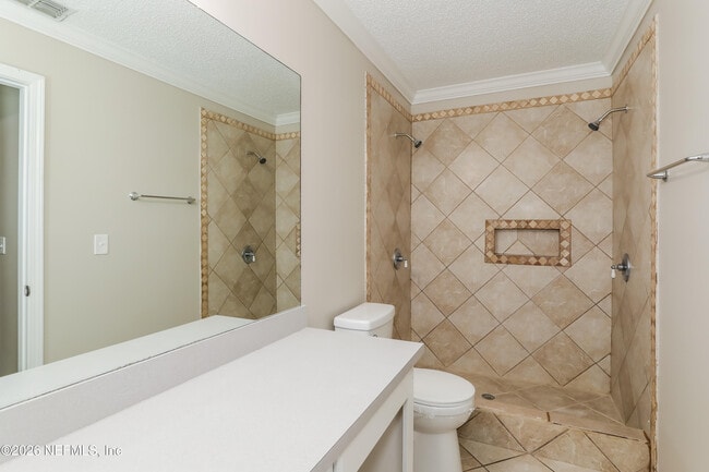 Building Photo - 4088 Everett Ave