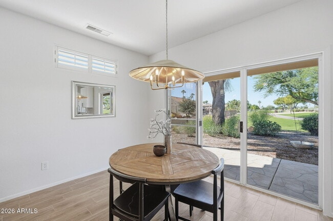 Building Photo - 22408 N Las Vegas Dr