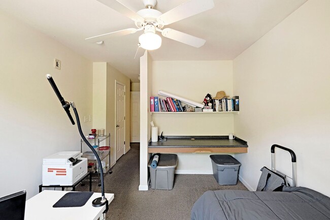 Building Photo - One Bedroom With Private Bath in Eagles Landing - Utilities Included