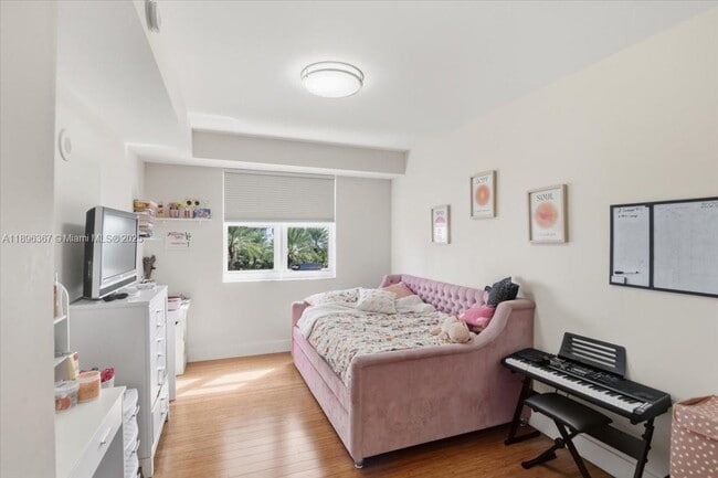 Building Photo - $5,500MONTHLY;20000 E COUNTRY CLUB DR #516...