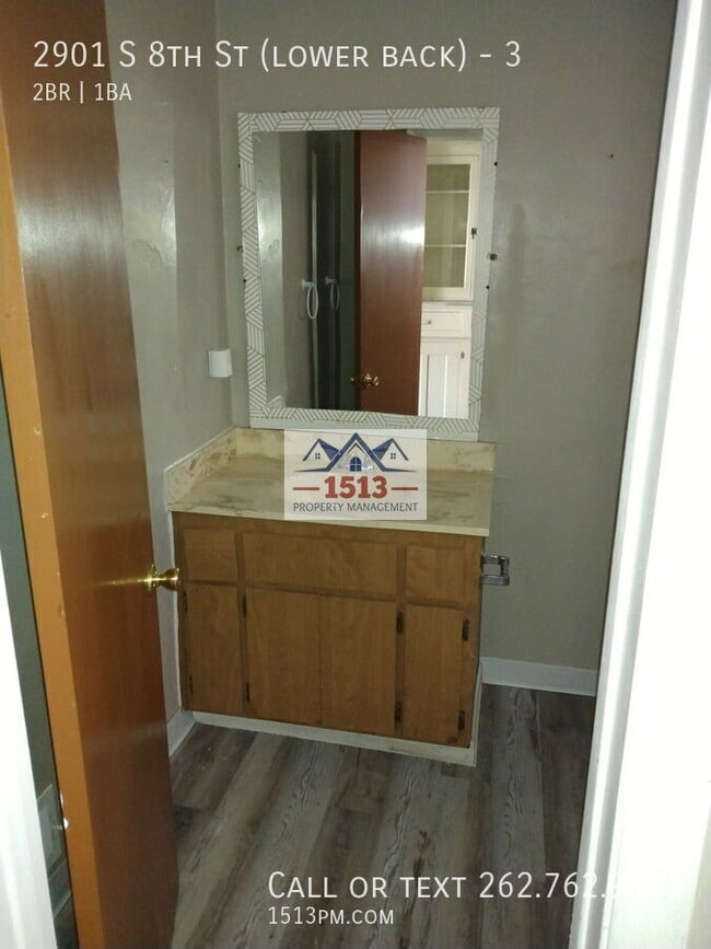 Building Photo - 2901 S 8th St