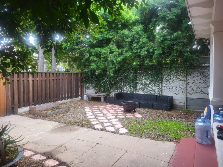 FRONT YARD - 49 Dudley Ave