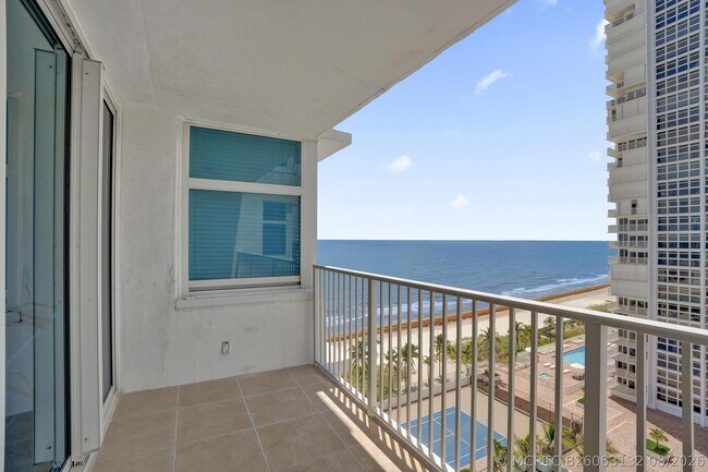 Building Photo - 1360 S Ocean Blvd