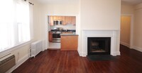 Building Photo - Sun-filled 1BR Condo in Cleveland Park