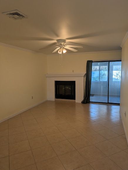 Building Photo - 55 Beaver Pond Loop