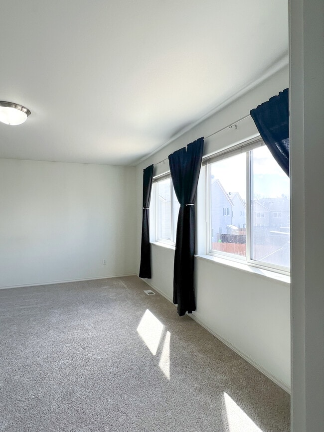 Building Photo - 6614 Whisperwood Park Dr