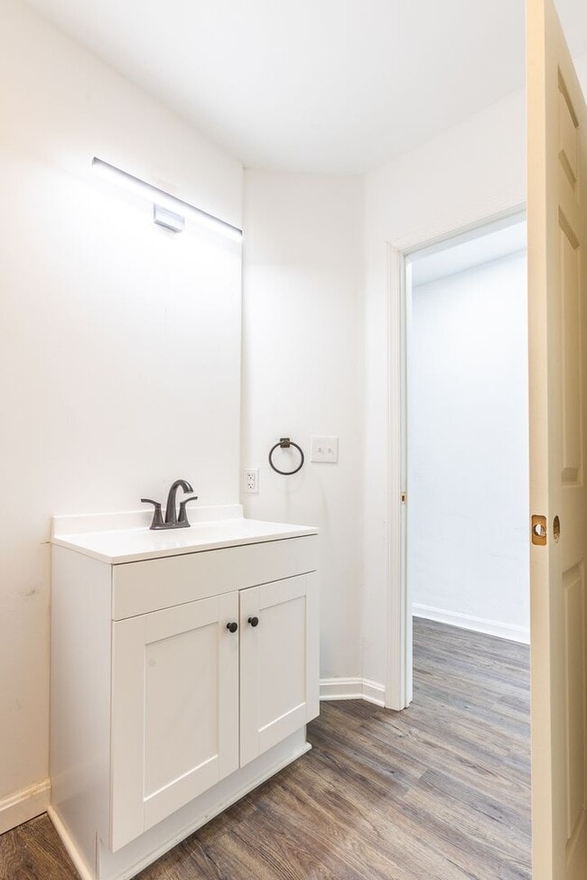 Building Photo - 95 Beltzhoover Ave