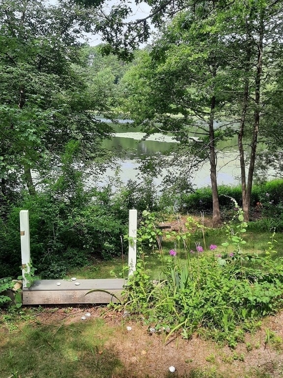 Building Photo - 179 Little Sandy Pond Rd