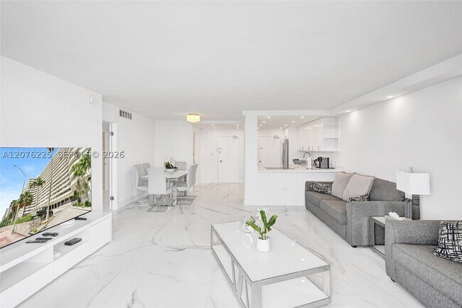 Building Photo - 5555 Collins Ave