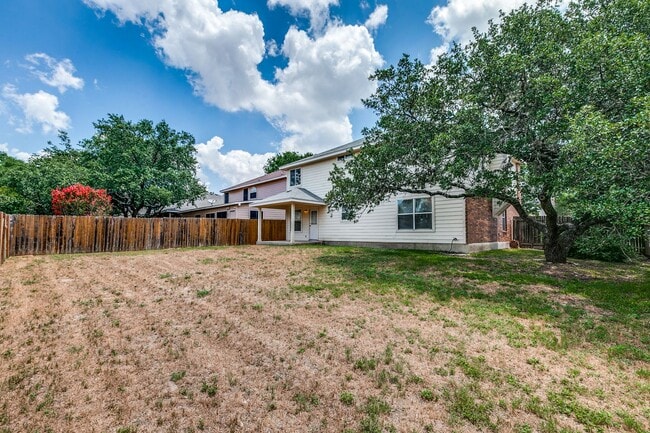 Building Photo - 4-BEDROOM IN SPRING VISTAS, NORTHSIDE I.S.D.