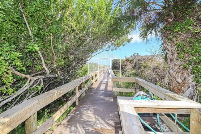 Building Photo - 4 Ocean Trace Rd