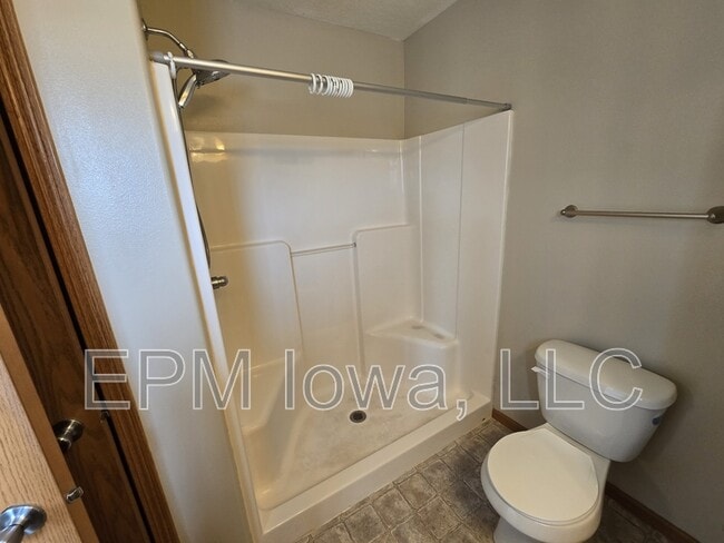 Building Photo - 147 Alydar Dr