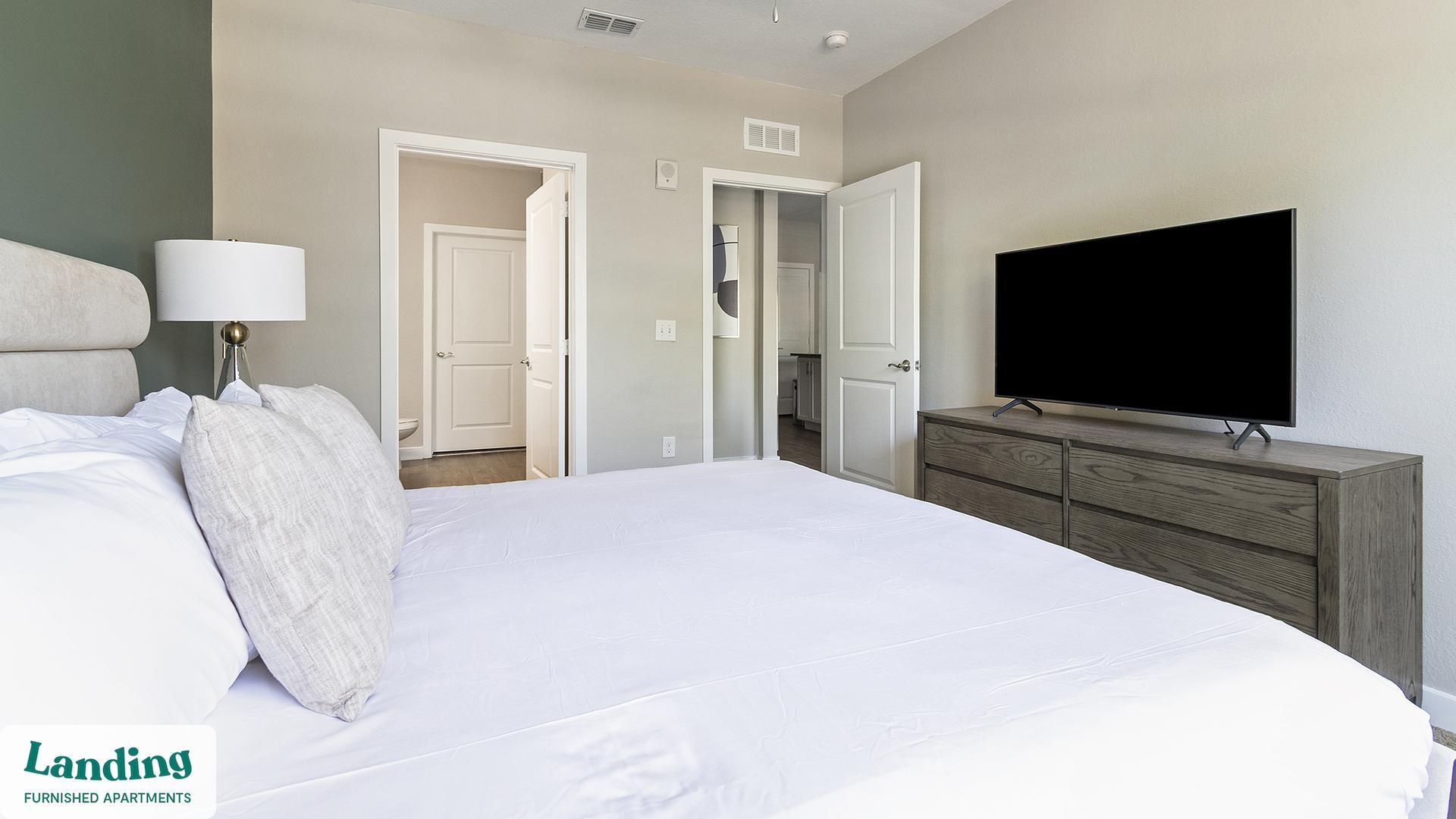 Building Photo - 215 Hunters Lk Wy