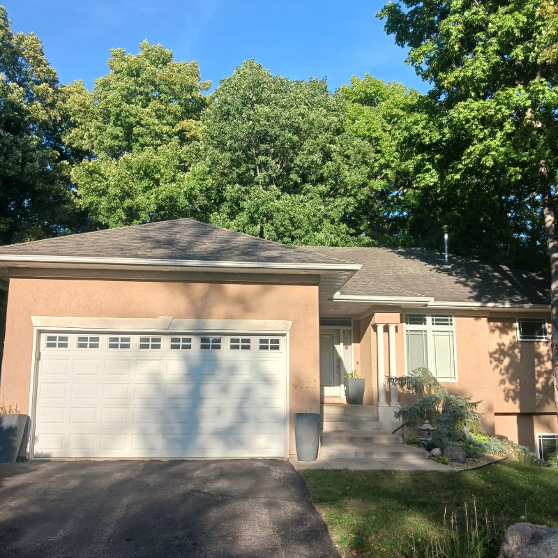 Building Photo - 4175 Quaker Trail NE