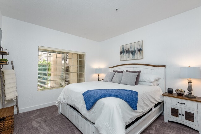 Building Photo - 14145 N 92nd St