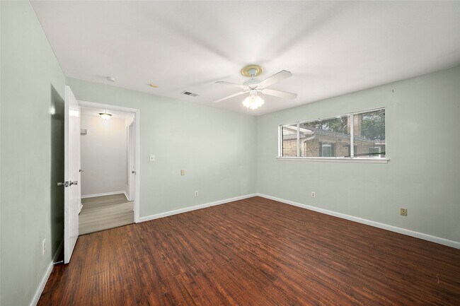 Building Photo - 8407 Stroud Dr