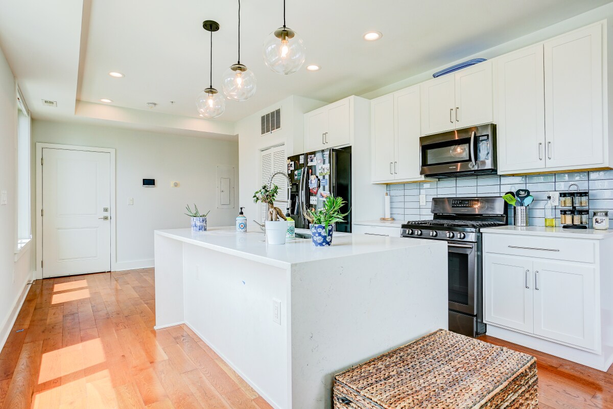 Contemporary Kitchen with White Marble - 800 21st St NE