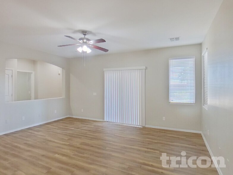 Building Photo - 19431 N San Pablo St