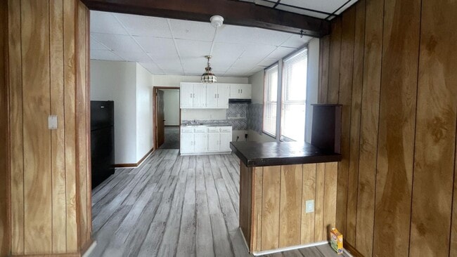 Building Photo - 3950 Dungan St