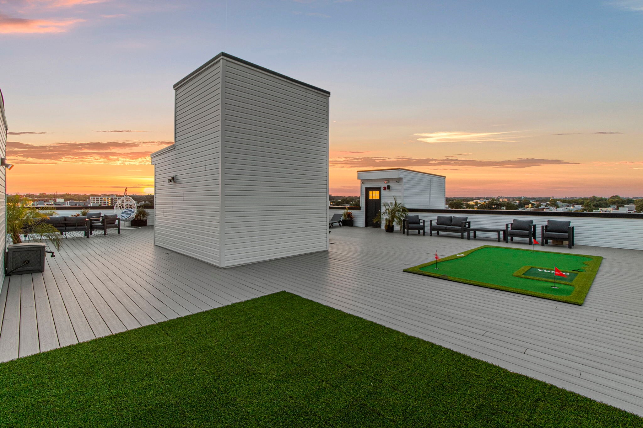 Building Photo - 2625 W Jefferson St