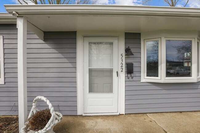 Building Photo - 5322 Newport Rd