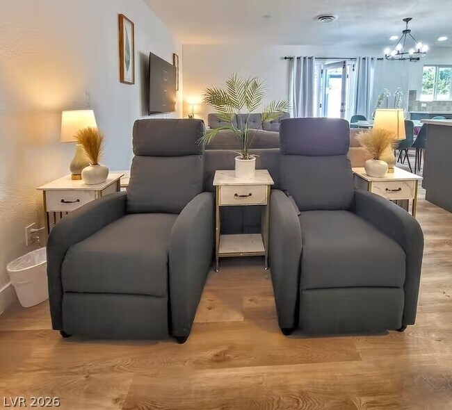 Building Photo - 3113 Black Forest Dr