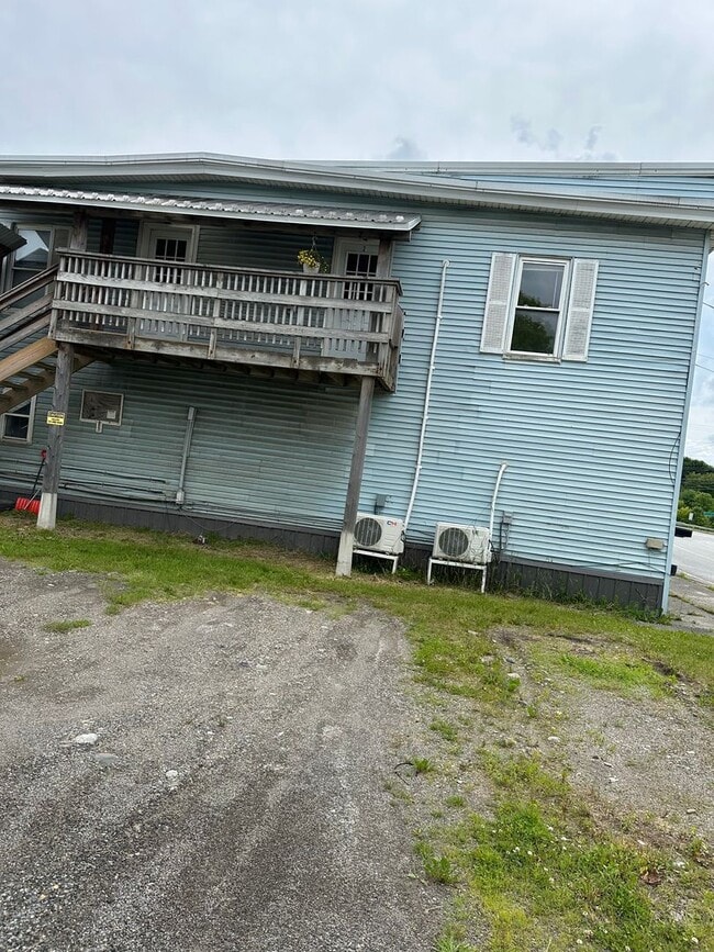 Building Photo - 9 Dexter Rd