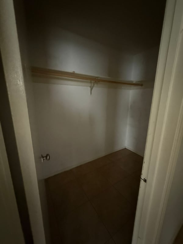 Building Photo - 108 Mina De Oro