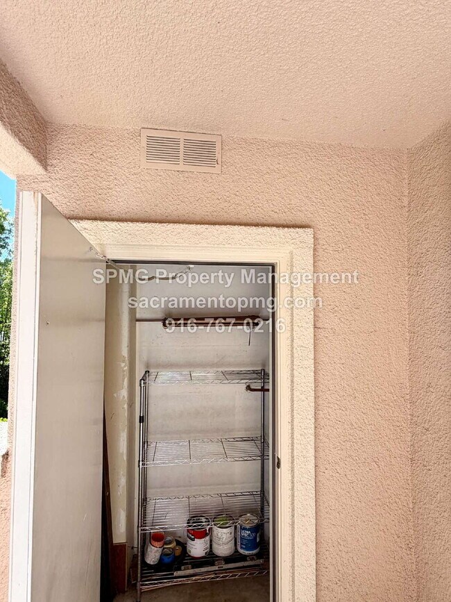 Building Photo - 1501 Secret Ravine Pkwy