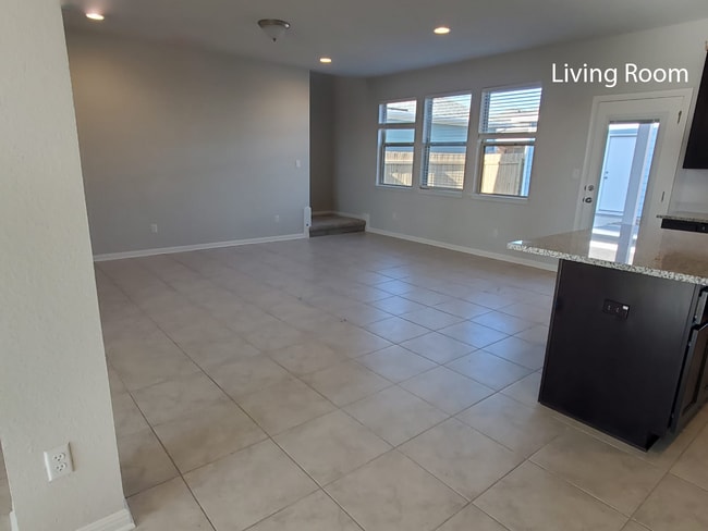 Building Photo - 2412 Pecan Island Dr