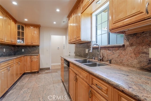 Building Photo - 14608 Cohasset St