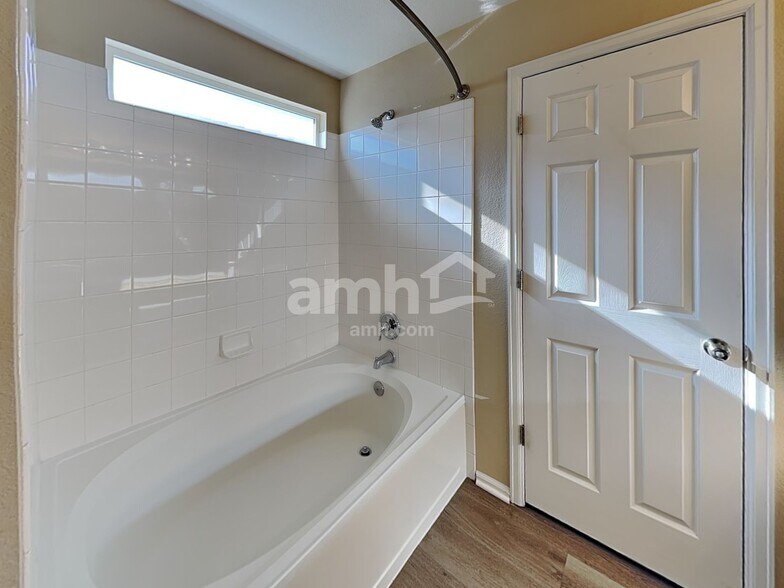 Building Photo - 21610 E 38th Pl