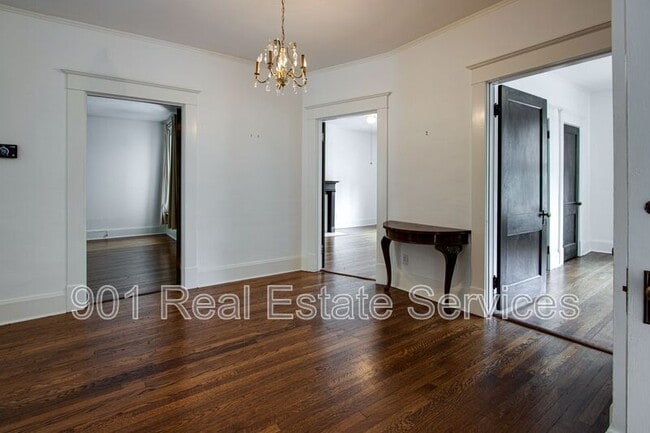 Building Photo - 1234 Vinton Ave