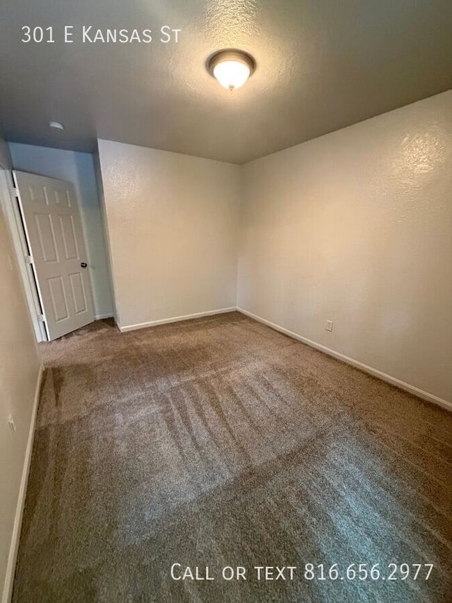 Building Photo - 301 E Kansas St