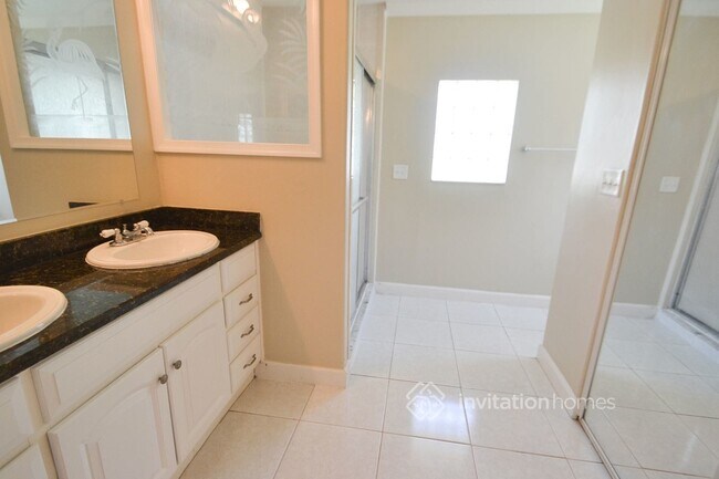 Building Photo - 540 Matilda Pl