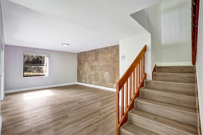 Building Photo - 4872 NW 95th Ave