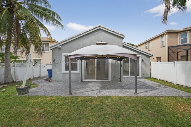 Building Photo - 1475 Running Oak Ln