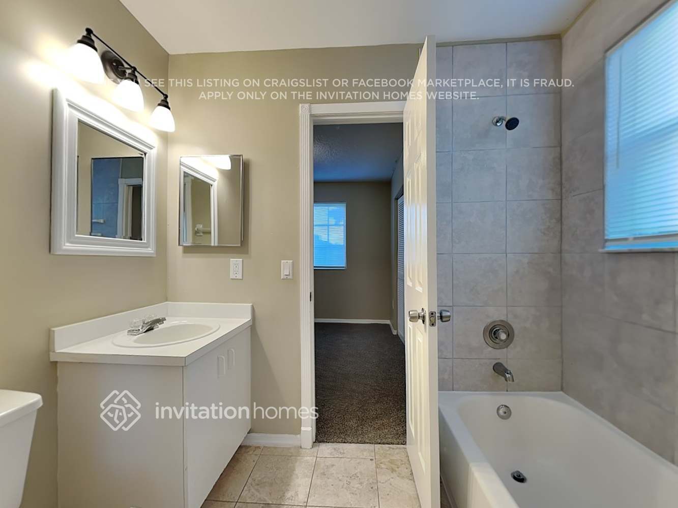 Building Photo - 414 Lakeside Cir