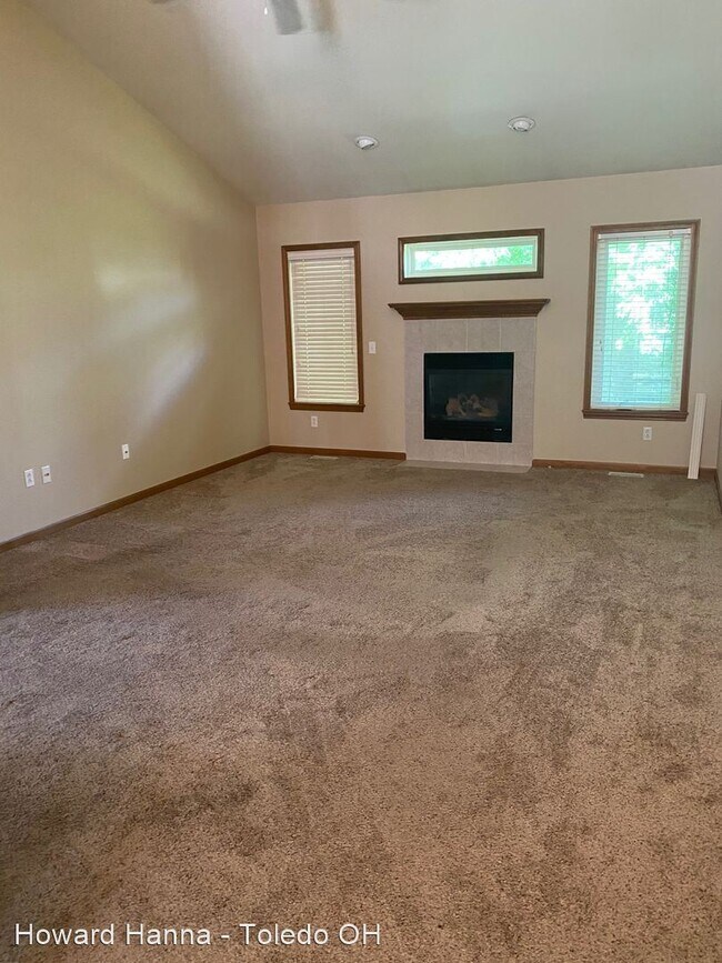 Building Photo - 2 br, 2 bath House - 552 Crystal Lake
