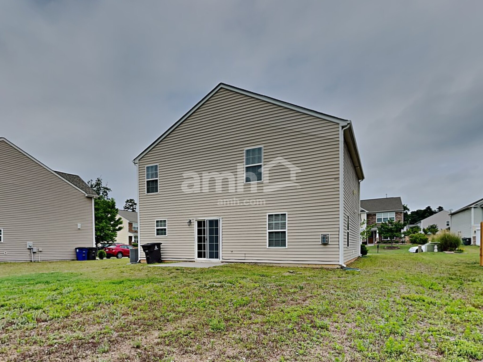 Building Photo - 1882 Woodstone Dr