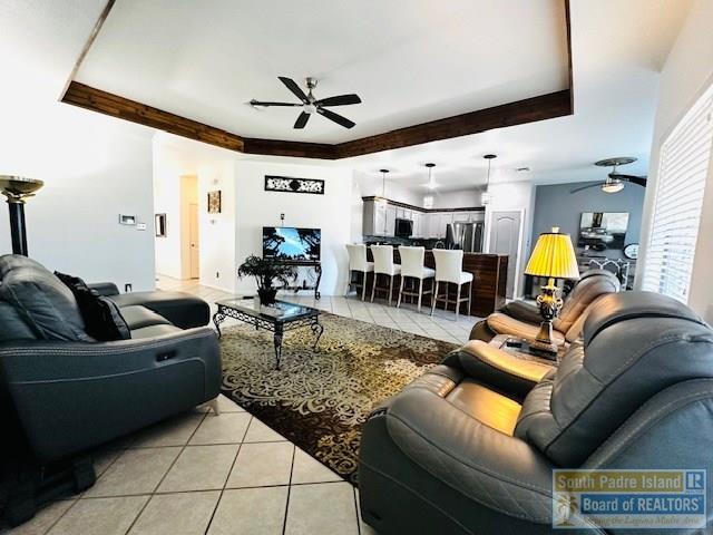 Building Photo - 1 Torrey Pines Dr